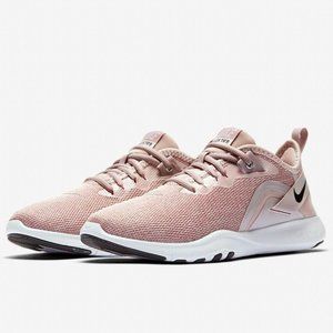 *LISTING PENDING* BNIB Women's Nike Flex TR 9 Size 7.5